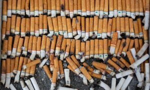 Окурки от сигарет