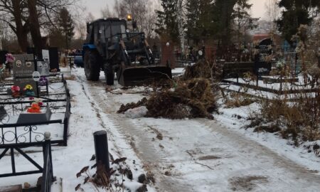 Кладбище в Новгородской области.