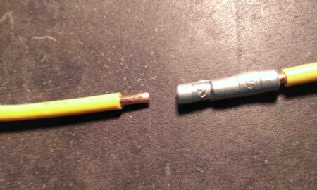 Соединение опрессовкой