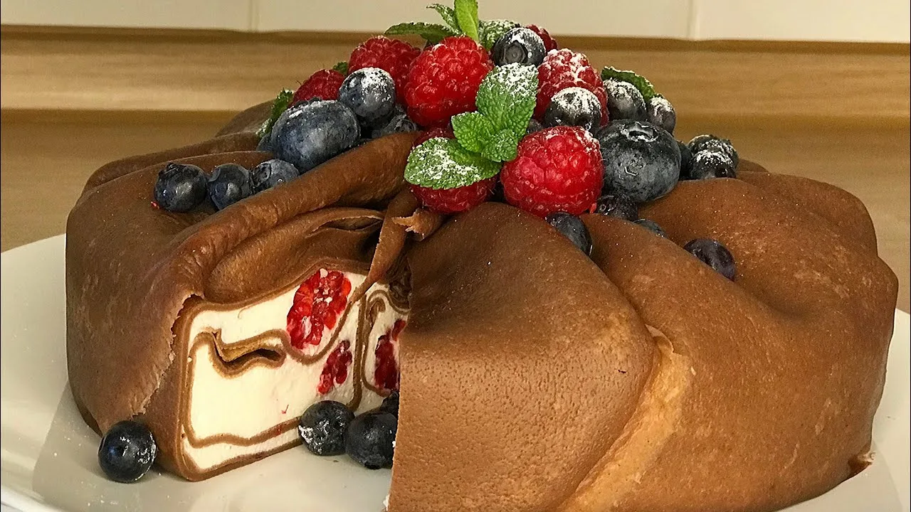 Шоколадный блинный торт