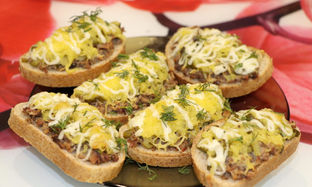 бутерброды с сыром