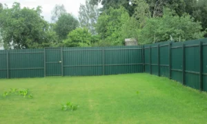 забор на участке