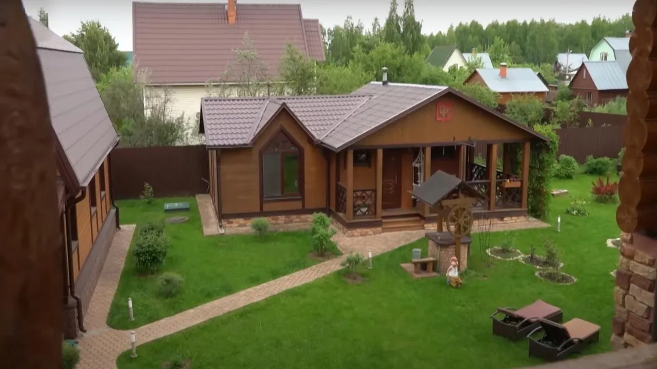 дом Романа Костомарова