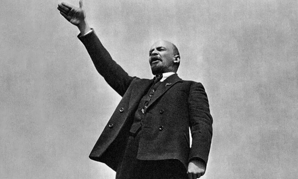 Владимир Ленин