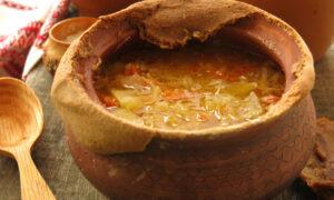 Щи в горшочке