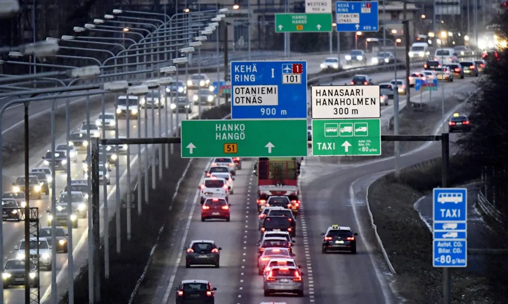 автомобильное движение в Финляндии