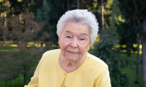 Наина Ельцина