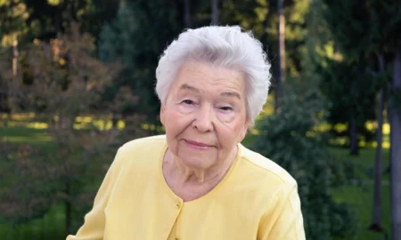 Наина Ельцина