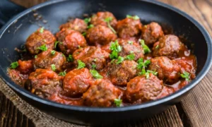 тефтели с соусом