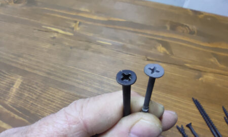 чёрные саморезы