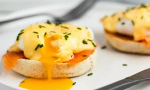яйца Бенедикт