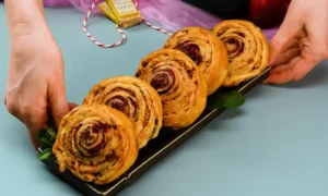 Выпечка на столе