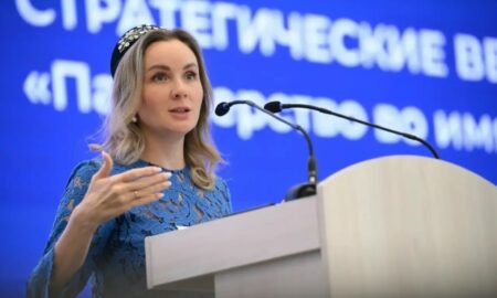 Львова-Белова в Великом Новгороде