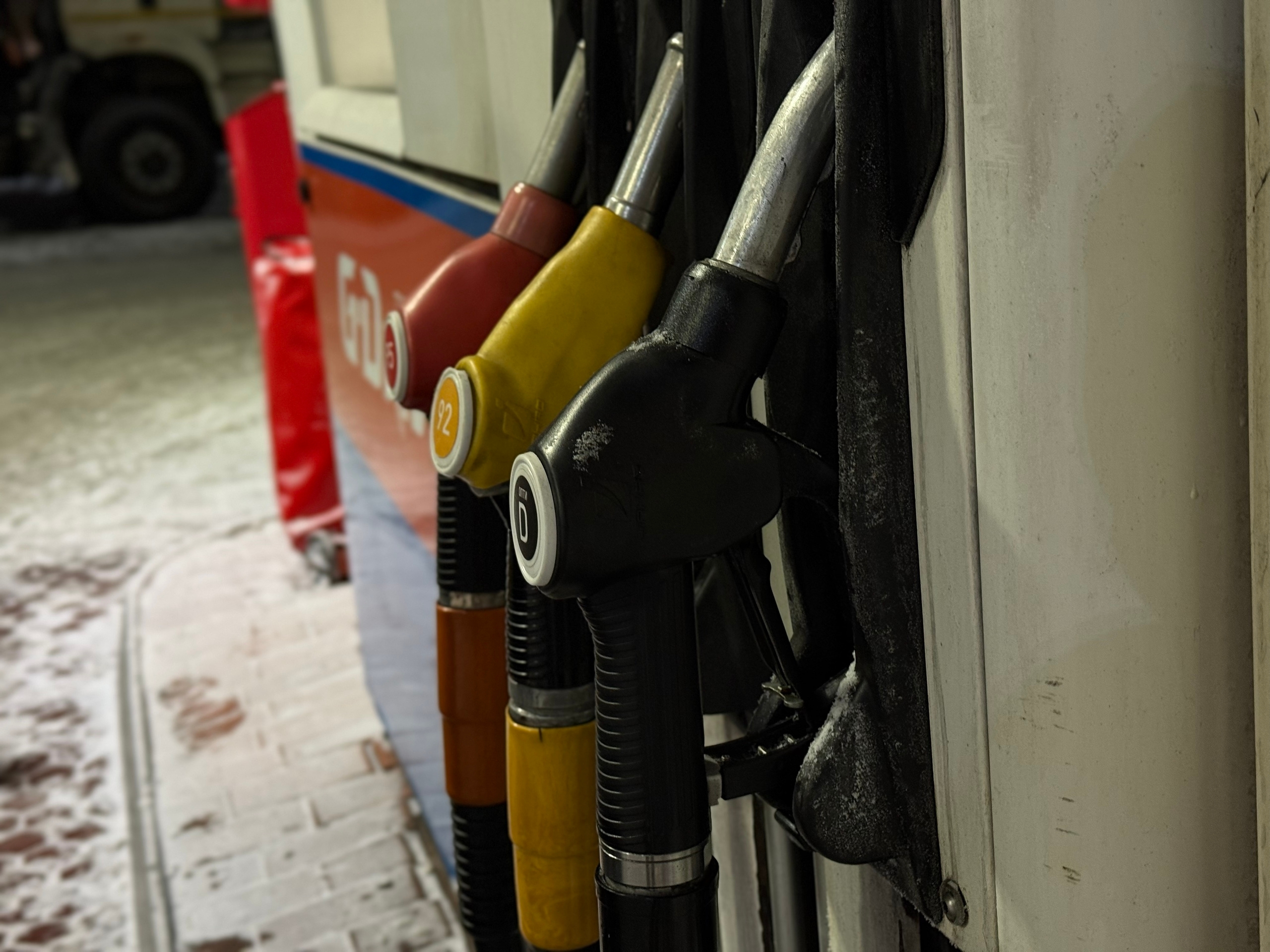 Краны на АЗС