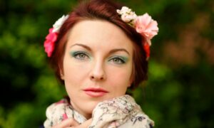 Девушка весной