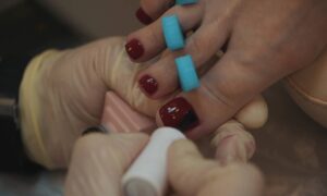 Красный педикюр