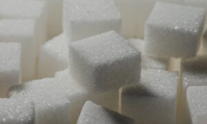 Кубики сахара