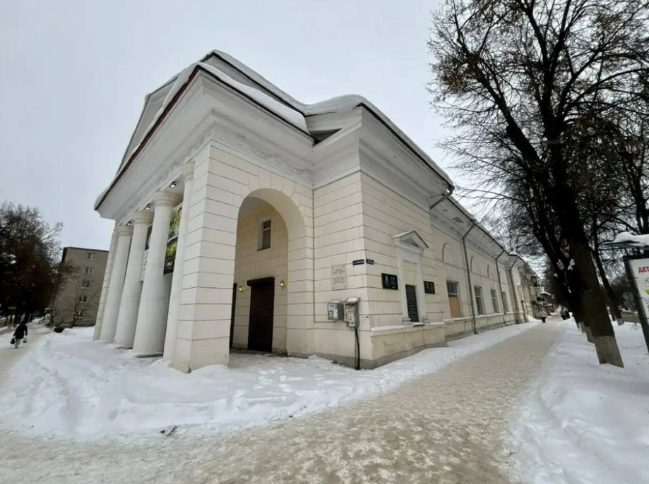 здание дома культуры