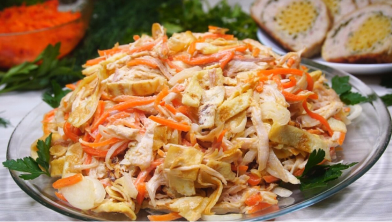 Салат из разных ингредиентов