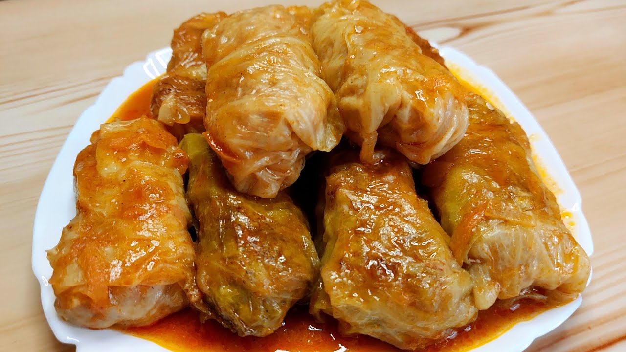 Голубцы на тарелке