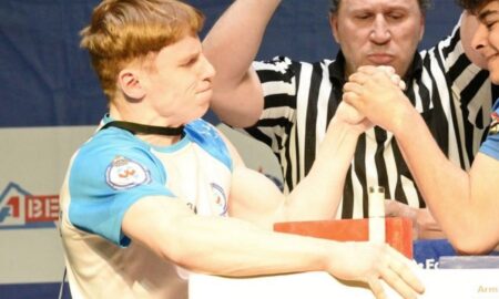 Александр Аксенов