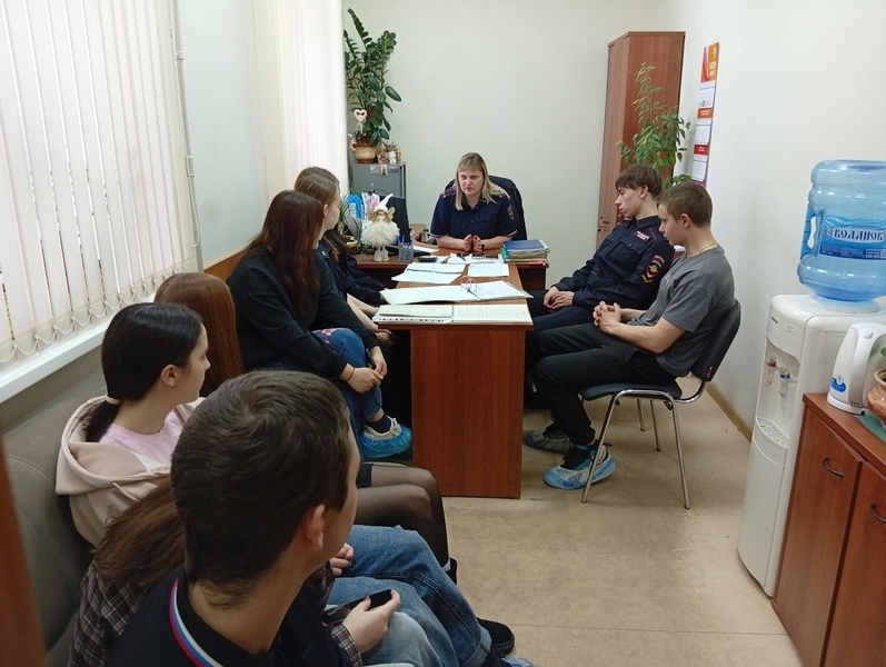 Встреча в полиции