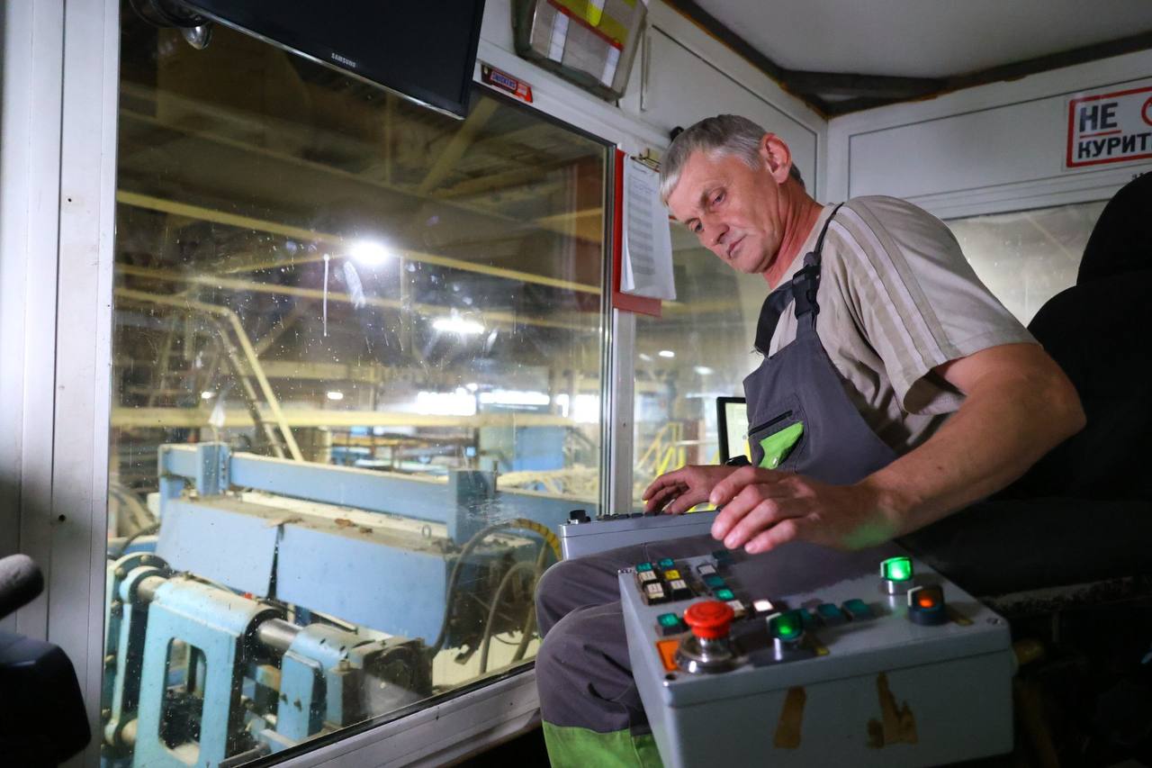 Деревообрабатывающее предприятие ООО «Чудово РВС» в Новгородской области.