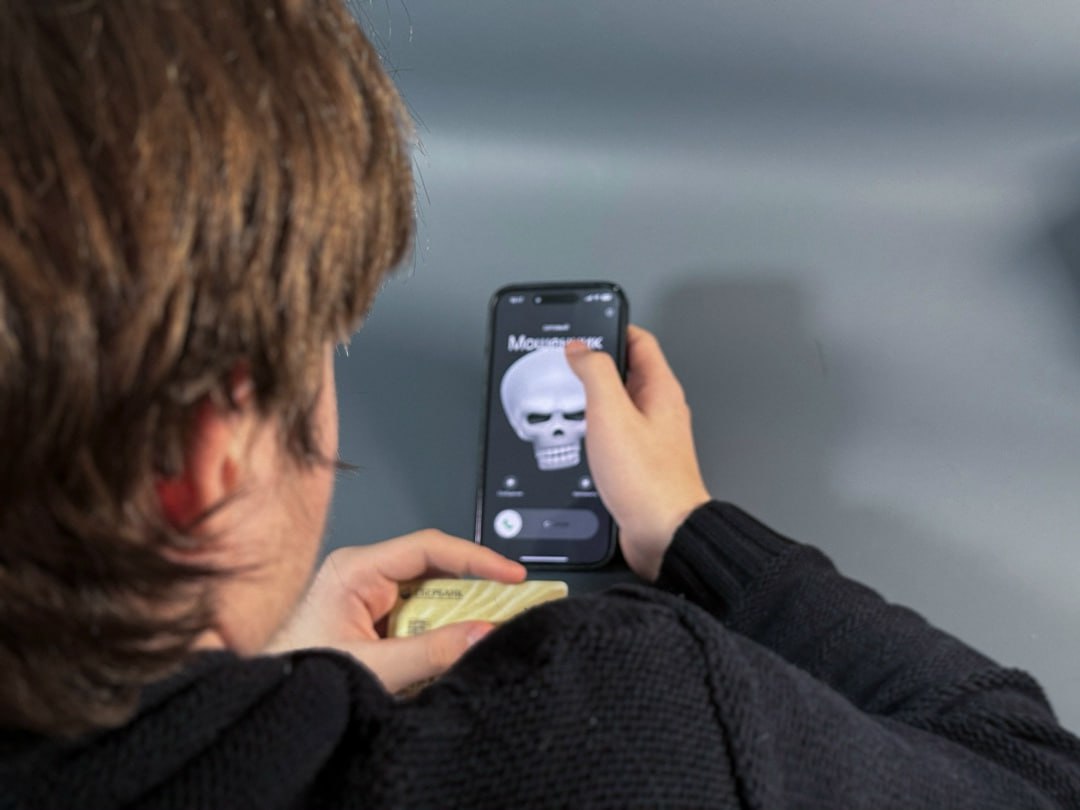 Мошенник в интернете