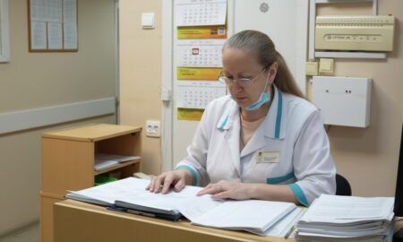 Врач на приеме