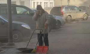 Пыль на улице