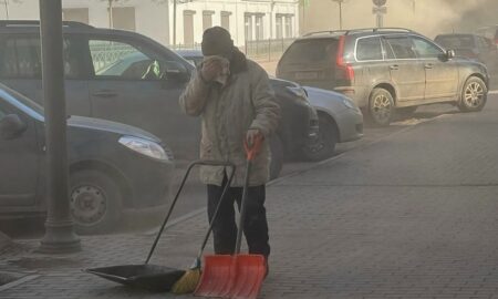 Пыль на улице