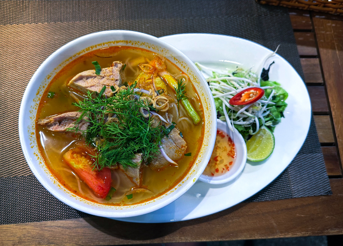 Суп бун ча с тунцом