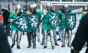 Реконструкторы