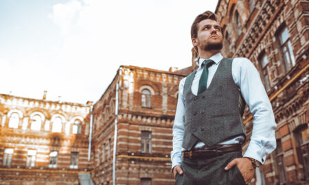 Мужчина в классическом костюме эпохи регенства