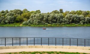 Набережная