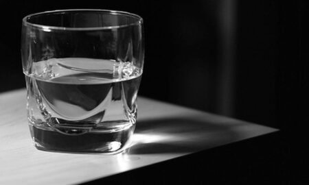 Стакан воды