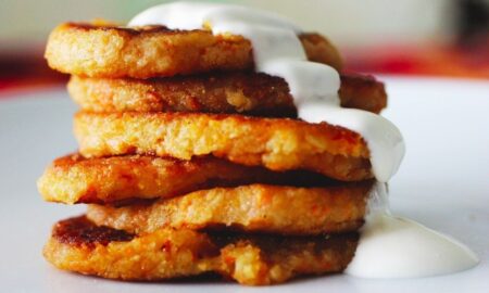 Морковно-яблочные оладьи 