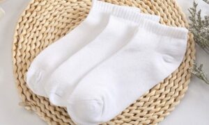 белые носки