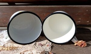 Эмалированные кружки