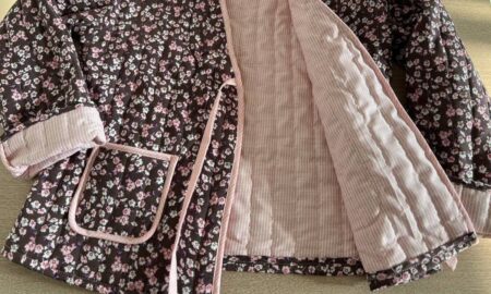 стеганая куртка в цветочек