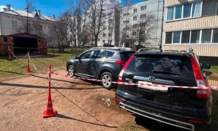 Автомобили