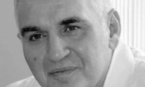 Хирург Сергей Новиков