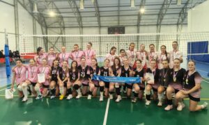 Волейболистки на награждении