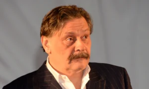 Дмитрий Назаров
