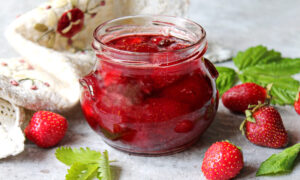 варенье из клубники