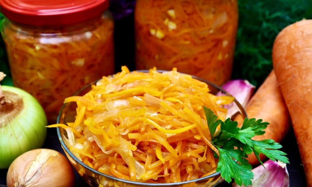 Маринованная морковь с чесноком