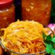 Маринованная морковь с чесноком