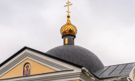 Храм