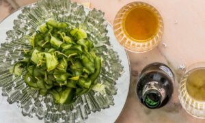 салат из огурцов и лимона