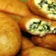 пирожки с яйцом и зеленью